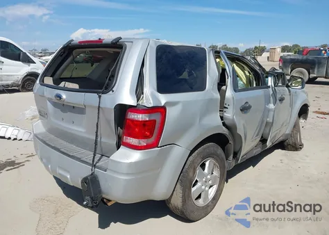 2008 Ford Escape Xlt z USA, uszkodzony, nr VIN 1FMCU03Z08KA81945